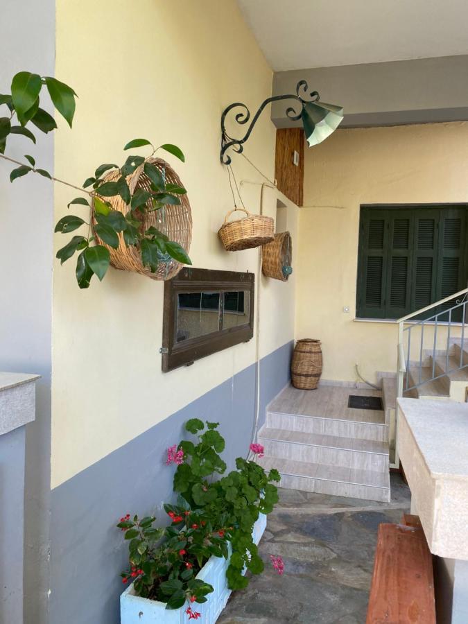 George Apartments Stoúpa Extérieur photo