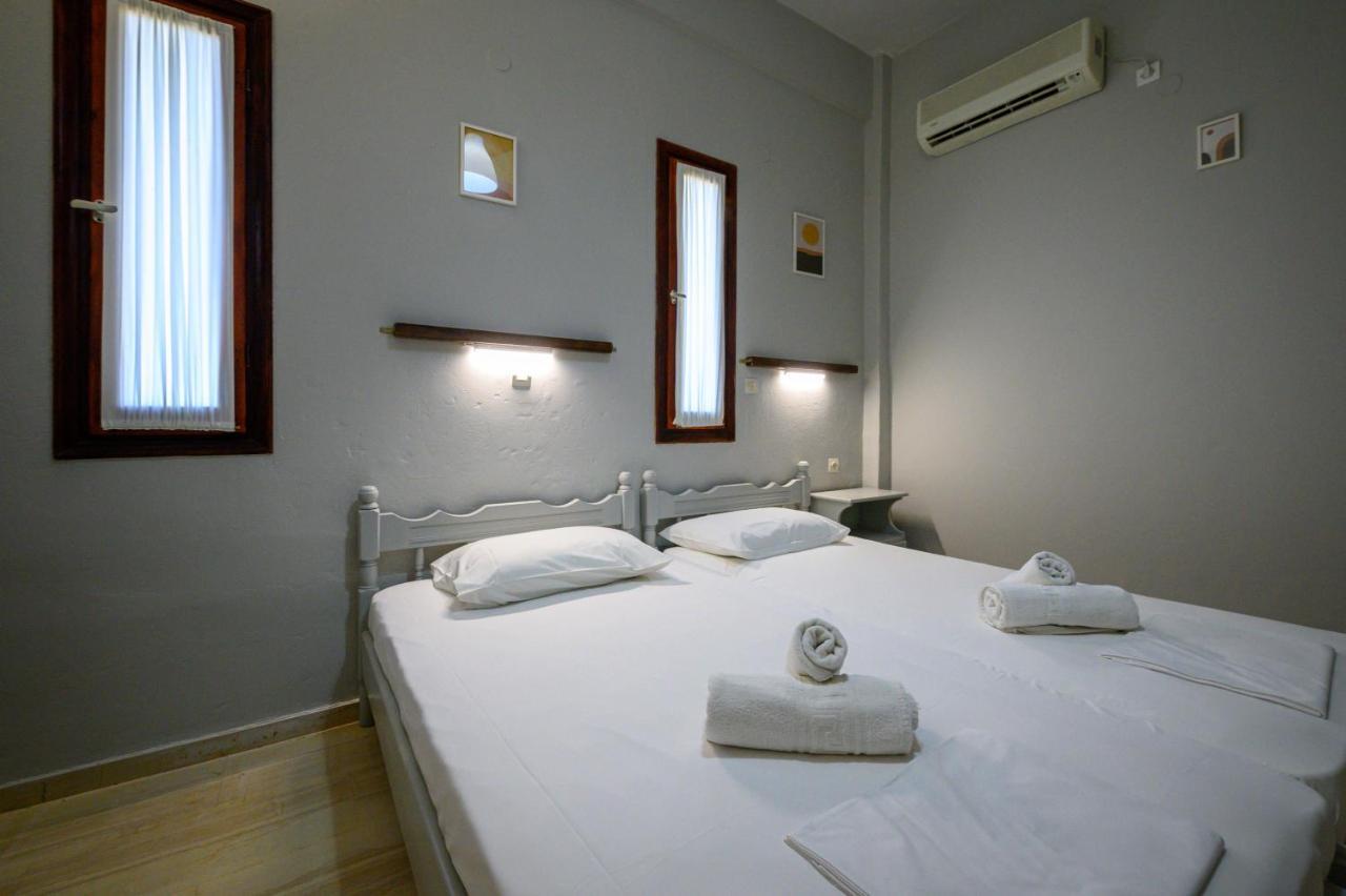 George Apartments Stoúpa Extérieur photo
